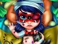 ਬੇਬੀ ladybug ਜ਼ਖਮੀ 