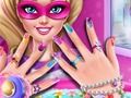 ਸੁਪਰਹੀਰੋ ਗੁਲਾਬੀ Manicure 