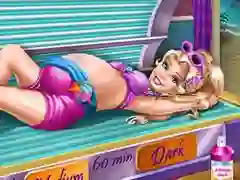 Pregnant Princess Tanning Solarium