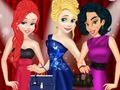 Princesses ਲਾਲ ਕਾਲੀਨ ਦਿਖਾਓ 