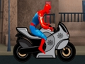 ਇੱਕ ਮੋਟਰਸਾਈਕਲ 'ਤੇ ਸਪਾਈਡਰ-ਮੈਨ 